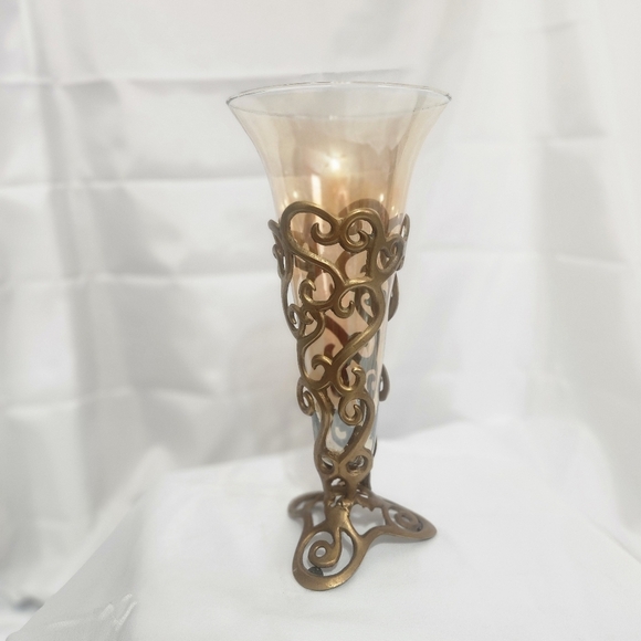 Source Unknown Gold Decorative Vase - Picture 3 of 6